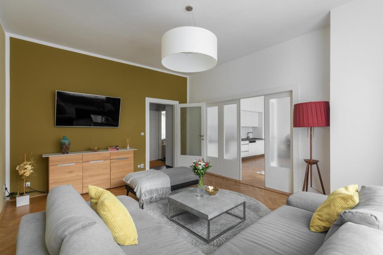 Deluxe Apartment In Old Town By Prague Days Exterior photo
